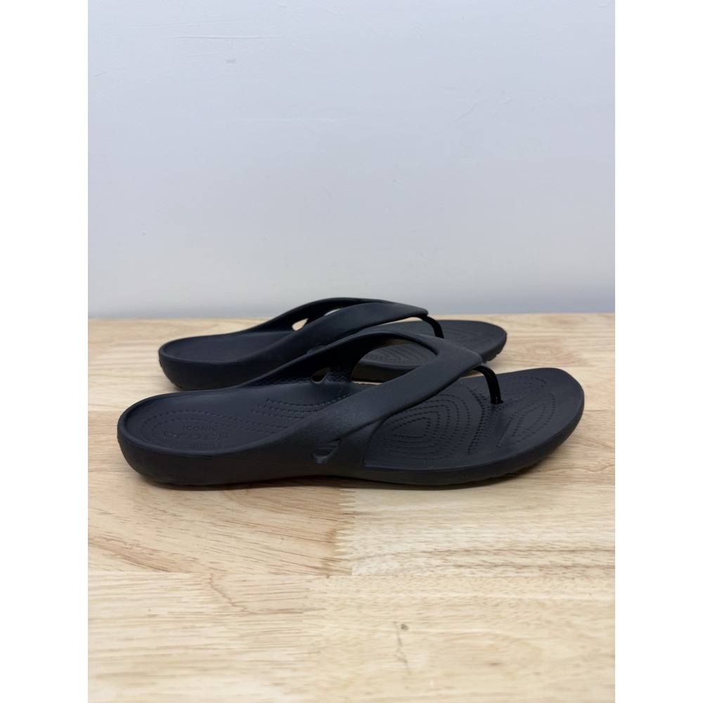 Crocs Iconic Comfort Kadee II Sandals Womens Size 11 Flip Flops Black Beach #43 - Picture 3 of 6